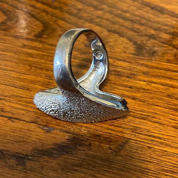 Textured Silver Ring - Picture 5 of 7